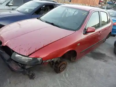 Здавання транспортного засобу SEAT LEON (1M1) Signo року 2000 потужний AGR