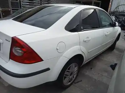 Veicolo di demolizione ford focus berlina (cap) ghia dell'anno 2005 alimentato g6db