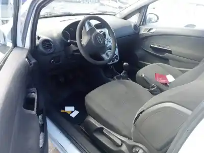 Здавання транспортного засобу opel corsa d cosmo року 2013 потужний a13dtc