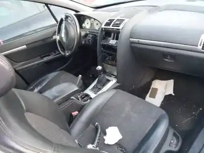 Sloopvoertuig peugeot 407 sw st confort pack van het jaar 2007 aangedreven rhr