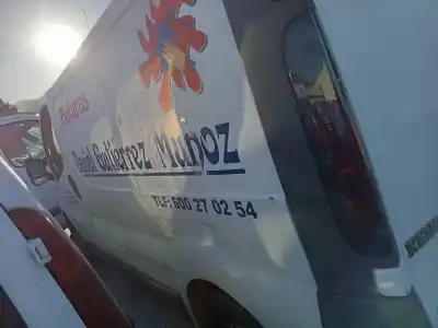 Veículo de Sucata renault trafic combi (ab 4.01) 1.9 diesel do ano 2004 alimentado 