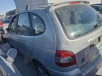 Scrapping Vehicle renault scénic i monospace (ja0/1_, fa0_) 1.9 dti (ja1u) of the year 2002 powered f9q q7