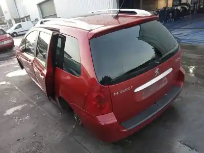 Vehicul casat peugeot 307 break / sw (s1) sw pack al anului 2004 alimentat 9hy