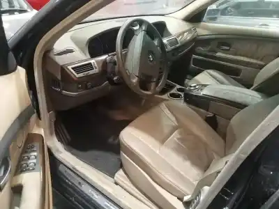 Sloopvoertuig bmw serie 7 (e65/e66) 745li van het jaar 2003 aangedreven n62b44