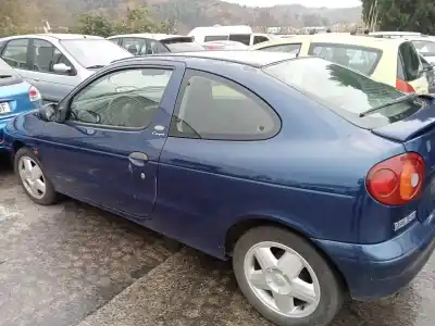 Vehicul casat renault megane i coupe fase 2 1.4 16v al anului 2001 alimentat k4jc7