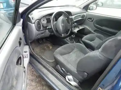 Vehicul casat renault megane i coupe fase 2 1.4 16v al anului 2001 alimentat k4jc7