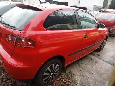 Veículo de Sucata seat ibiza (6l1) cool do ano 2002 alimentado azq