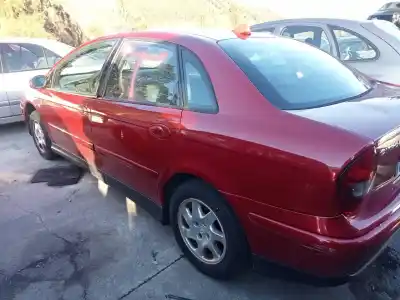 Veículo de Sucata citroen c5 berlina 2.0 hdi sx do ano 2002 alimentado rhz