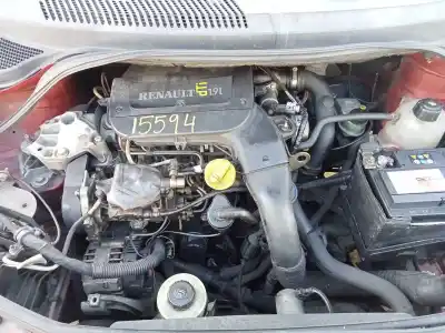Scrapping Vehicle renault scénic i monospace (ja0/1_, fa0_) 1.9 dti (ja1u) of the year 2003 powered f9q q7