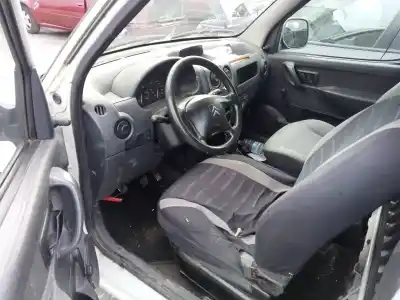 Véhicule à la ferraille citroen                                            berlingo                                                                                                                                                                                                                                                   1.9 d multispace                                                                                                                                                                                                                                           de l'année 2004 alimenté wjy