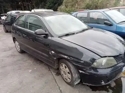 Véhicule à la ferraille SEAT IBIZA (6L1) Cool de l'année 2003 alimenté ASY