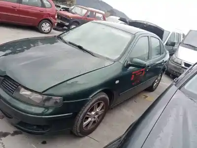 Veículo de Sucata seat toledo (1m2) signo do ano 2001 alimentado asv