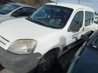 Véhicule à la ferraille citroen                                            berlingo                                                                                                                                                                                                                                                   1.9 d multispace                                                                                                                                                                                                                                           de l'année 2004 alimenté wjy