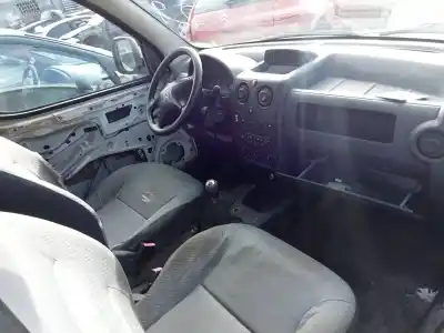 Véhicule à la ferraille citroen                                            berlingo                                                                                                                                                                                                                                                   1.9 d multispace                                                                                                                                                                                                                                           de l'année 2004 alimenté wjy