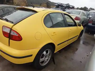 Здавання транспортного засобу seat leon (1m1) signo року 2001 потужний asv