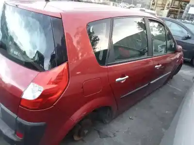 Veicolo di demolizione renault scenic ii confort dynamique dell'anno 2006 alimentato k9k724