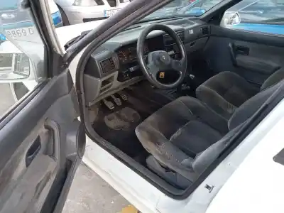 Vehicul casat renault 19 hatchback (b/c53) gtd al anului 0 alimentat f8q