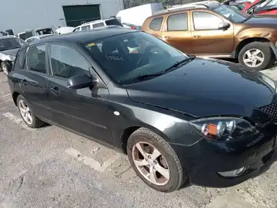 Veículo de Sucata MAZDA 3 BERLINA (BK) 1.6 CD Diesel CAT do ano 2005 alimentado Y6