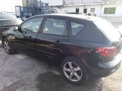Veículo de Sucata mazda 3 berlina (bk) 1.6 cd diesel cat do ano 2005 alimentado y6