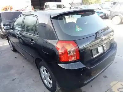 Veículo de Sucata toyota corolla (e12) 2.0 d-4d linea luna berlina do ano 2006 alimentado 1cdftv