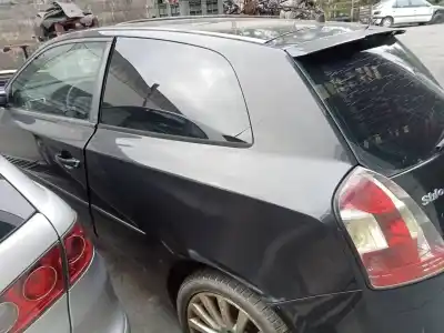 Здавання транспортного засобу fiat stilo (192) 2.4 20v abarth року 2005 потужний 192a2000