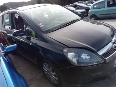 Veículo de Sucata opel zafira b cosmo do ano 2007 alimentado z19dt