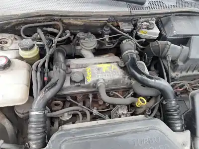 Verschrottungsfahrzeug ford focus berlina (cak) ambiente des jahres 2000 angetrieben c9da