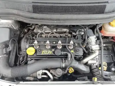 Veicolo di demolizione opel zafira b cosmo dell'anno 2009 alimentato z17dtr