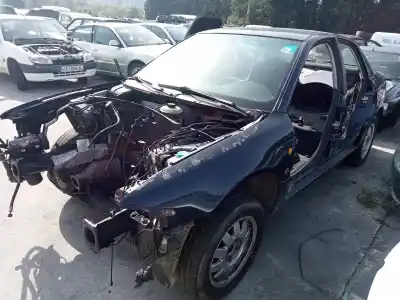 Veicolo di demolizione audi a4 berlina (b5) 1.8 t dell'anno 1997 alimentato aeb