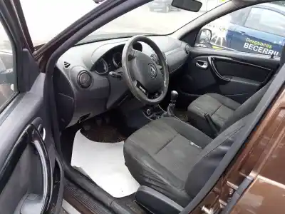 Veicolo di demolizione dacia duster (hs_) 1.5 dci dell'anno 2010 alimentato k9k 796,k9k 830