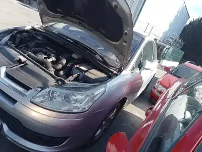 Sloopvoertuig citroen c4 coupe vts van het jaar 2005 aangedreven 9hy