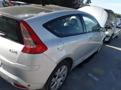 Sloopvoertuig citroen c4 coupe vts van het jaar 2005 aangedreven 9hy