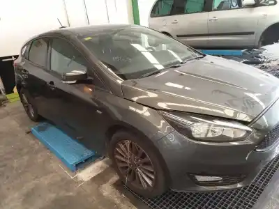Veículo de Sucata FORD FOCUS TURN. (CB8) ST LINE TDCI do ano 2017 alimentado XWDA