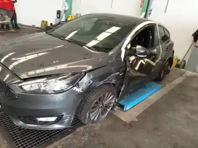 Veículo de Sucata ford focus turn. (cb8) st line tdci do ano 2017 alimentado xwda