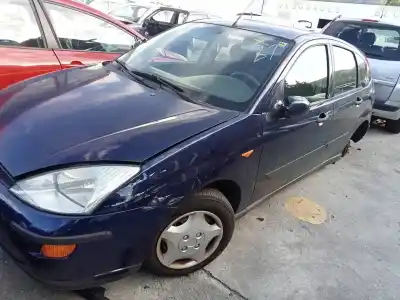 Verschrottungsfahrzeug FORD FOCUS BERLINA (CAK) Ambiente des Jahres 2001 angetrieben C9DB