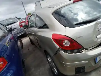 Veicolo di demolizione opel corsa d cosmo dell'anno 2008 alimentato z13dtj