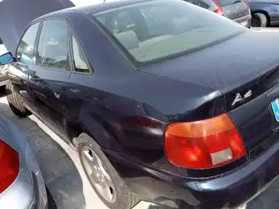 Veículo de Sucata audi a4 berlina (b5) 1.8 do ano 1995 alimentado aeb