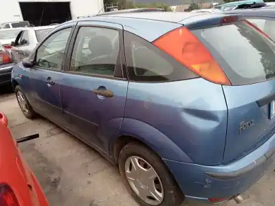 Verschrottungsfahrzeug ford focus berlina (cak) ambiente des jahres 2002 angetrieben bhda