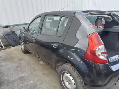 Veículo de Sucata dacia sandero ambiance do ano 2012 alimentado d4f732