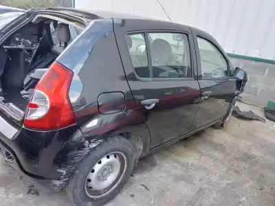 Veículo de Sucata dacia sandero ambiance do ano 2012 alimentado d4f732