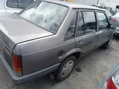 Veicolo di demolizione opel corsa a gl dell'anno 1990 alimentato 12s