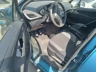 Veicolo di demolizione peugeot 207 x-line dell'anno 2006 alimentato kfu