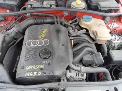 Veículo de Sucata audi a4 berlina (b5) 1.8 do ano 1998 alimentado adr
