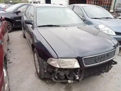 Veículo de Sucata audi a4 berlina (b5) 1.8 do ano 1996 alimentado adr