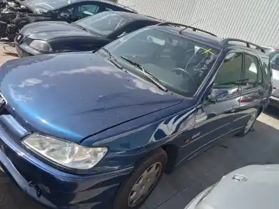 Veículo de Sucata peugeot                                            306 break                                                                                                                                                                                                                                                  boulebard                                                                                                                                                                                                                                                  do ano 2001 alimentado wjy