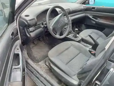 Veículo de Sucata audi a4 berlina (b5) 1.9 tdi do ano 2004 alimentado afn