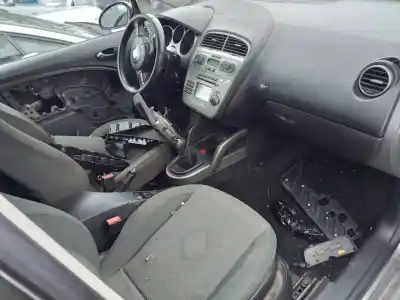 Veículo de Sucata seat toledo (5p2) exclusive do ano 2004 alimentado bkd