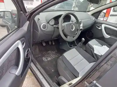 Veículo de Sucata dacia sandero básico do ano 2010 alimentado k9kk7
