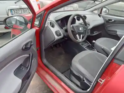 Veículo de Sucata seat ibiza (6j5) reference do ano 2008 alimentado bxw