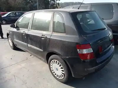 Veicolo di demolizione fiat stilo (192) 1.2 16v dell'anno 2004 alimentato 188a5000